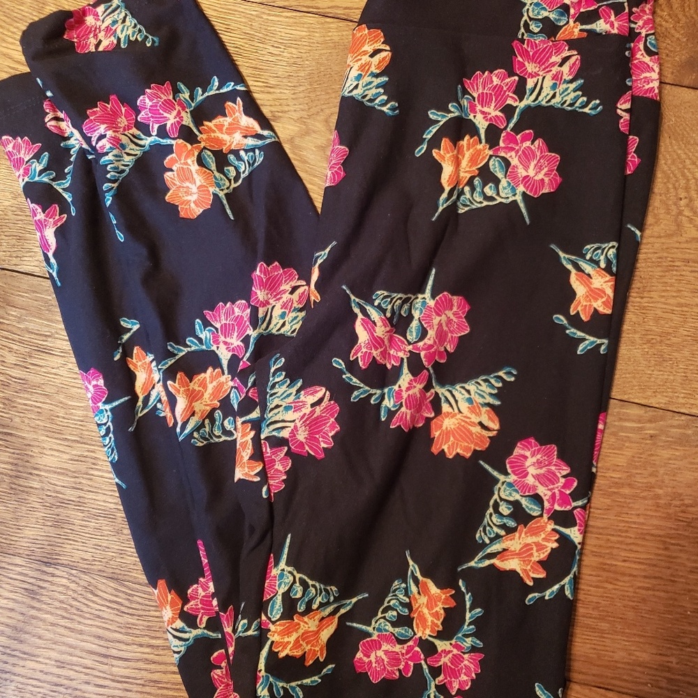 LuLaRoe OS legging